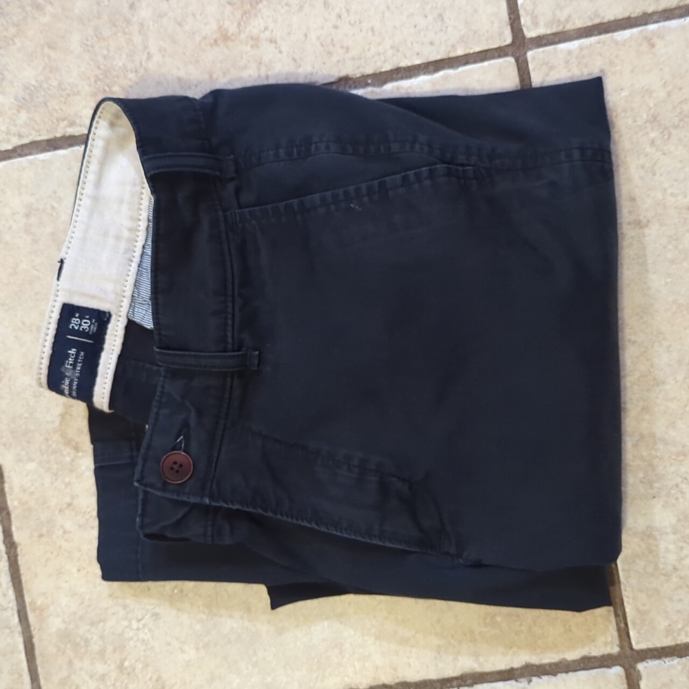 Abercrombie & Fitch 28 x 30 teen navy chinos. Gently Used